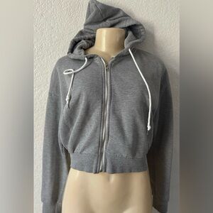 Forever 21 Gray Cropped Hoodie sweater zip up